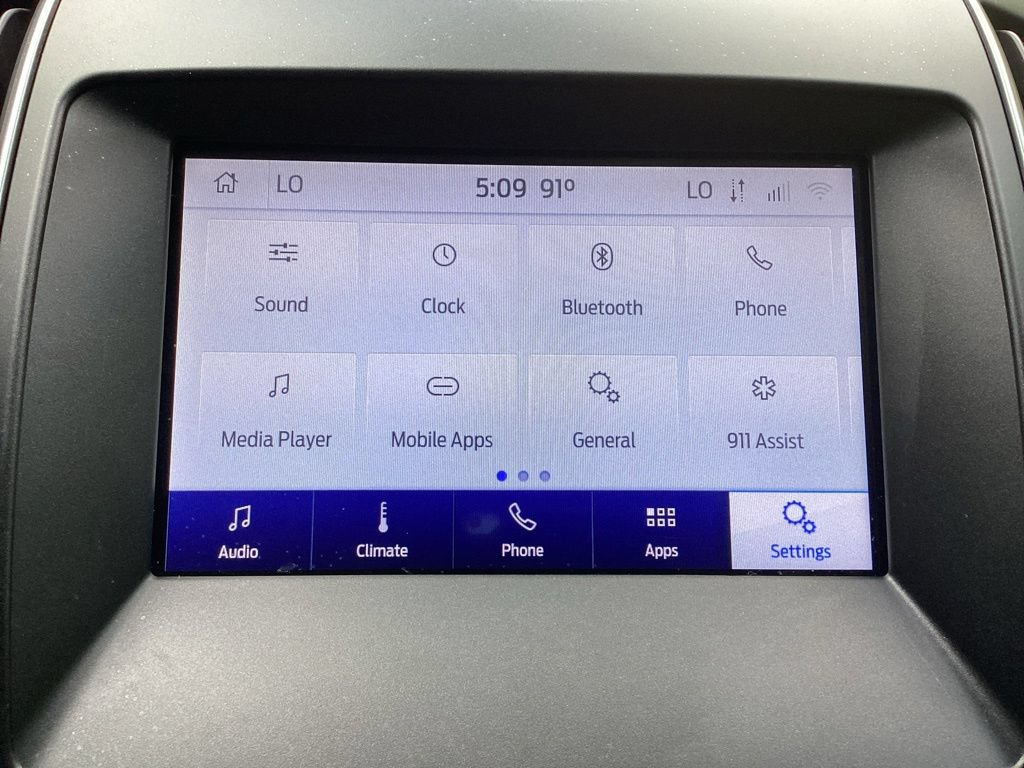 Used 2020 Ford Edge SE w/ Cargo Accessory Package FWD image 54