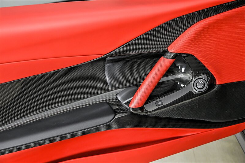 Used 2023 Ferrari 812 GTS RWD image 22