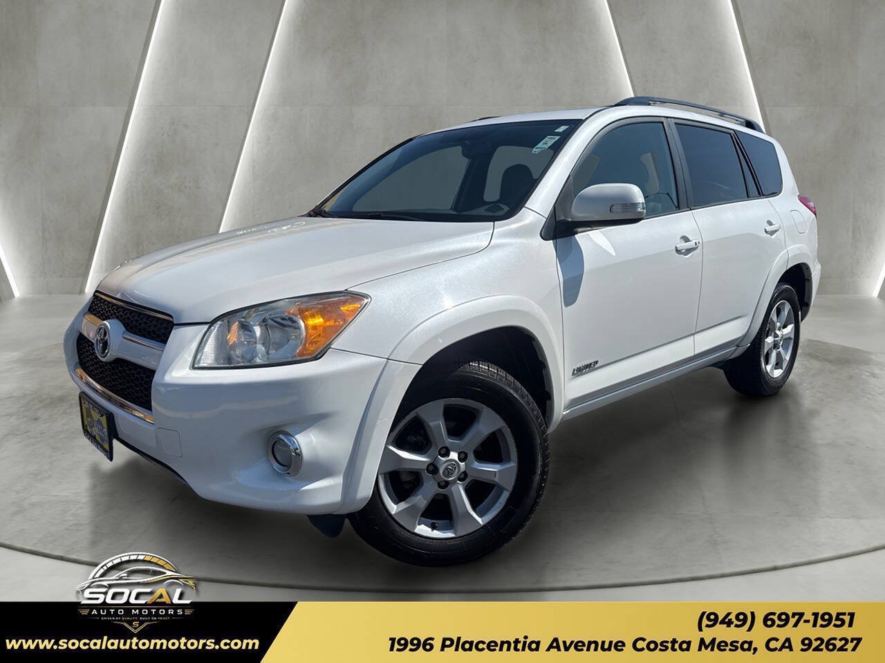 Used 2011 Toyota RAV4 Limited w/ Limited Extra Value Pkg FWD image 1