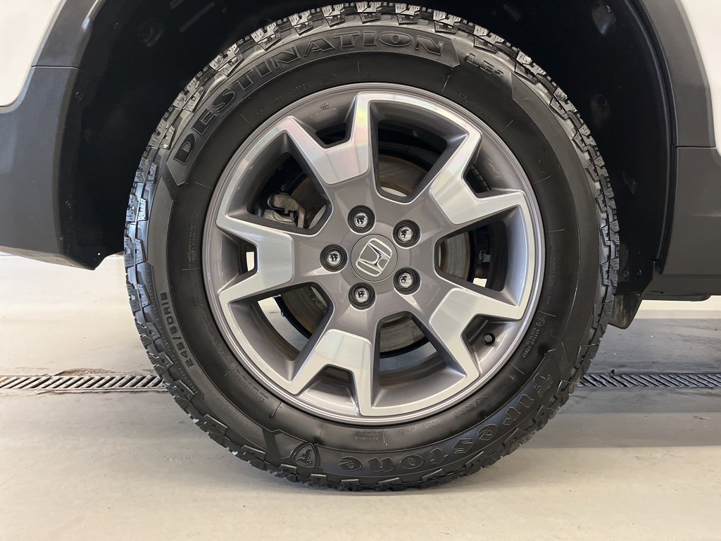 Used 2022 Honda Passport TrailSport image 37
