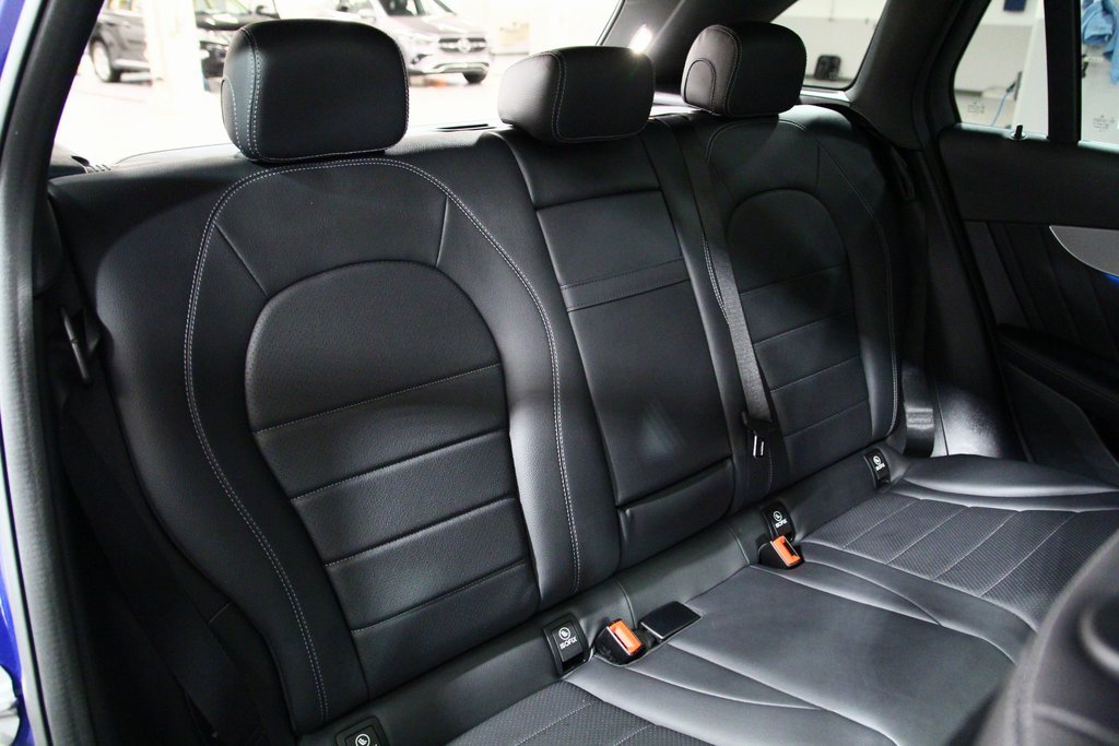 Used 2019 Mercedes-Benz GLC 300 4MATIC image 26