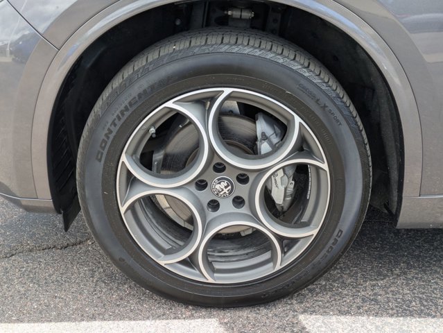 Used 2024 Alfa Romeo Stelvio Ti image 26