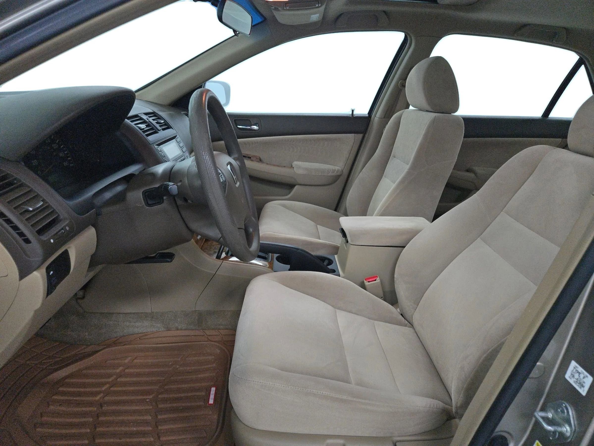 Used 2004 Honda Accord EX image 9