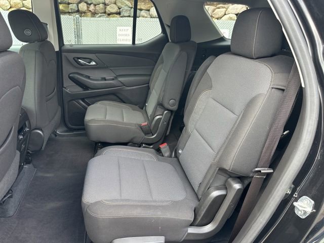Used 2021 Chevrolet Traverse LT image 22