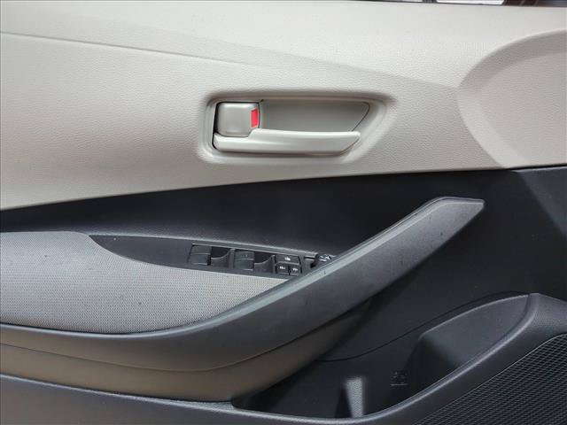 Certified 2025 Toyota Corolla LE w/ LE Premium Package FWD image 8