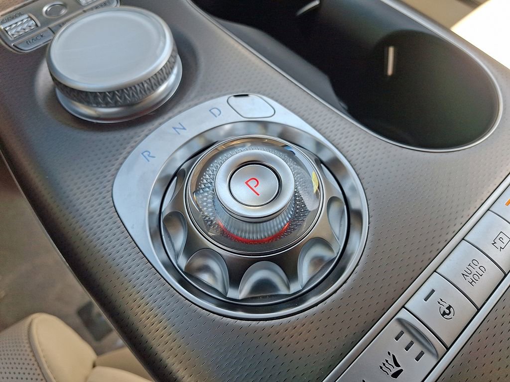 Used 2023 Genesis GV60 Performance image 12