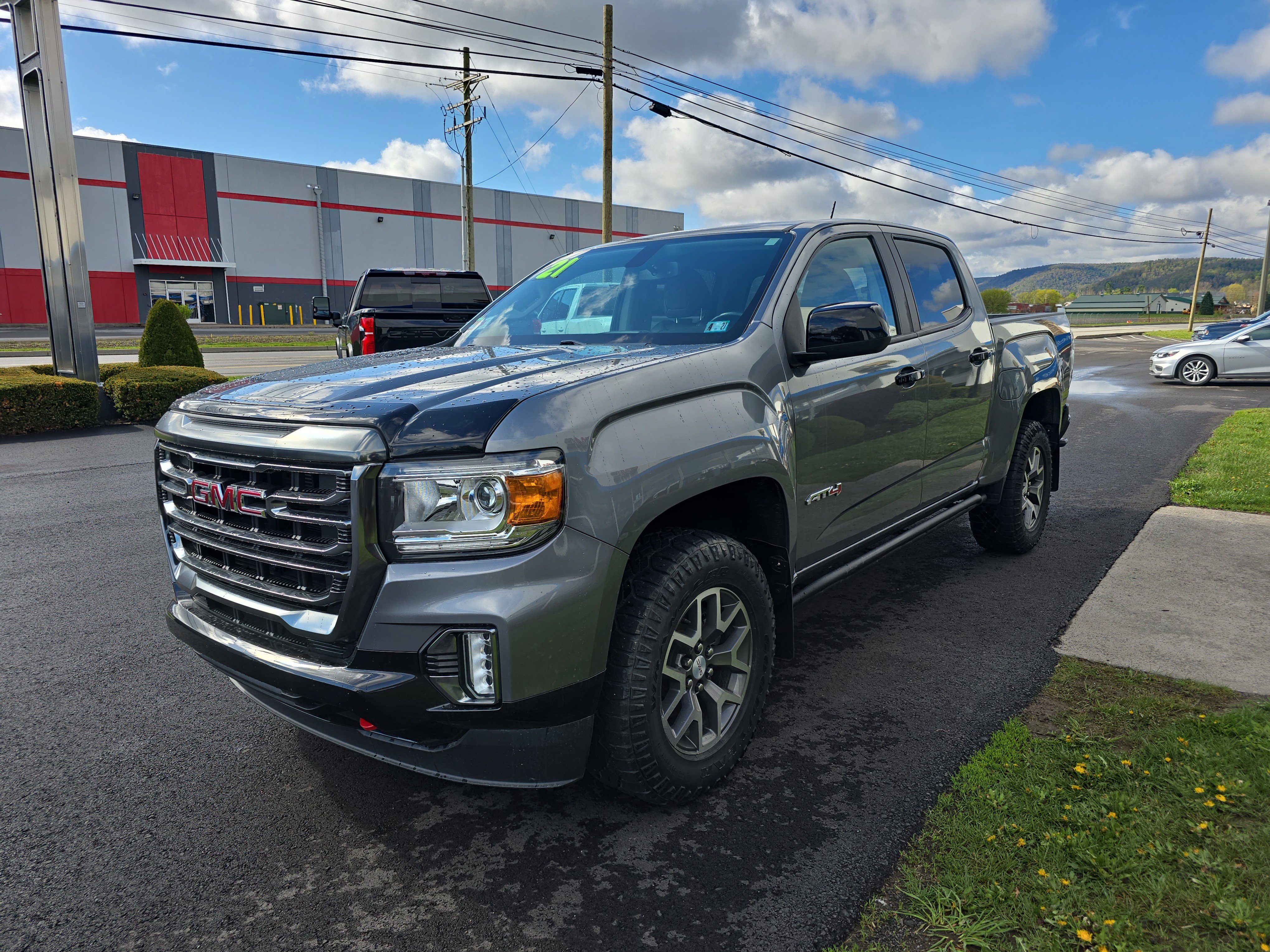 Used 2021 GMC Canyon AT4 w/ Trailering Package AWD/4WD image 8