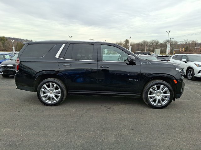 Used 2021 Chevrolet Tahoe High Country w/ Premium Package AWD/4WD image 9