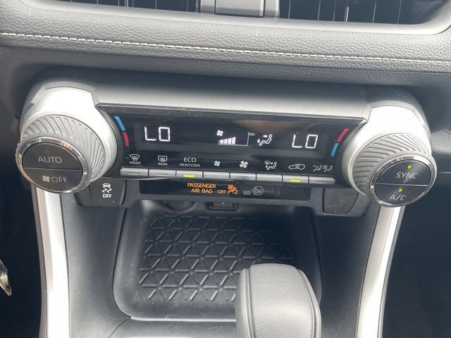 Certified 2020 Toyota RAV4 LE AWD/4WD image 19