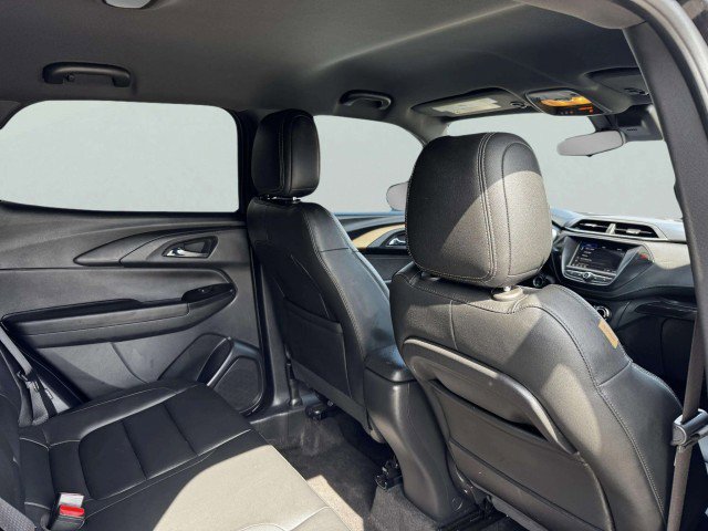 Used 2022 Chevrolet TrailBlazer ACTIV image 40