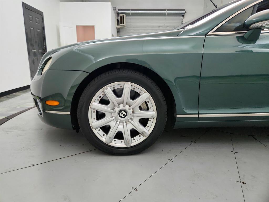 Used 2005 Bentley Continental GT AWD/4WD image 26