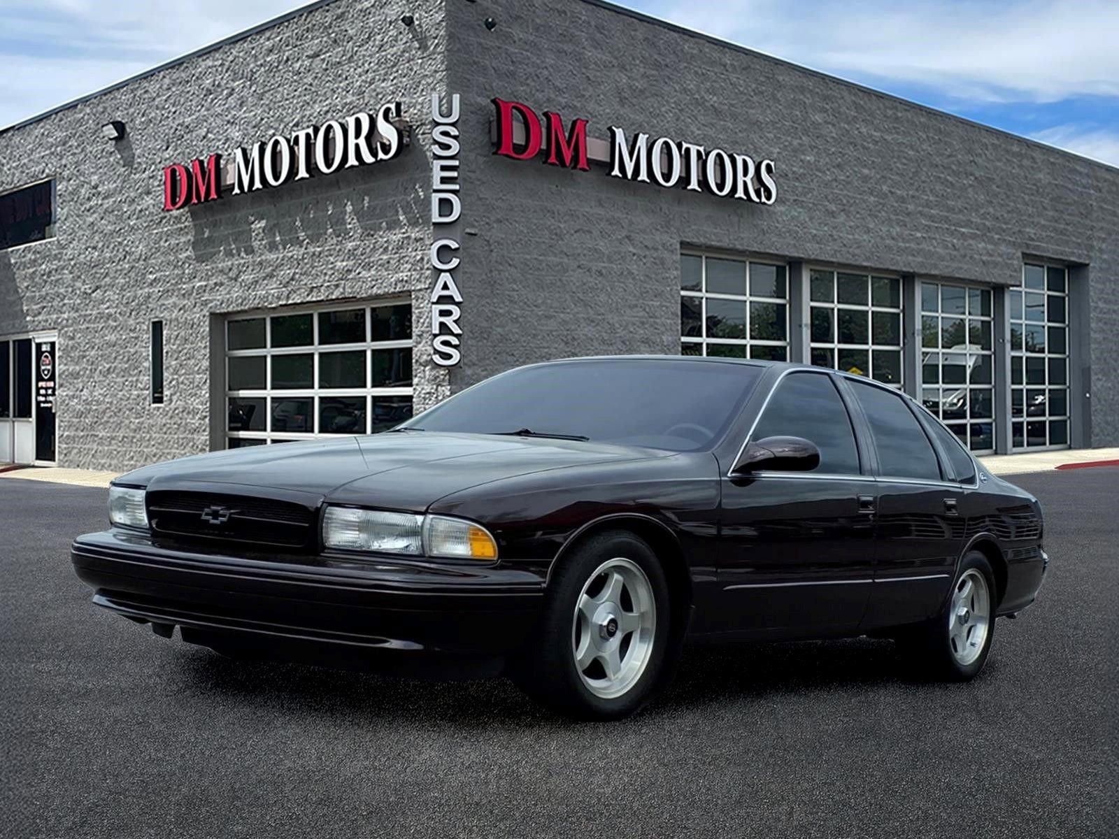 Used 1996 Chevrolet Impala SS RWD image 1