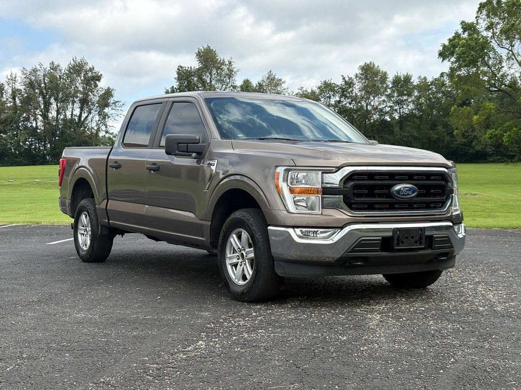 Used 2022 Ford F150 XLT AWD/4WD image 2