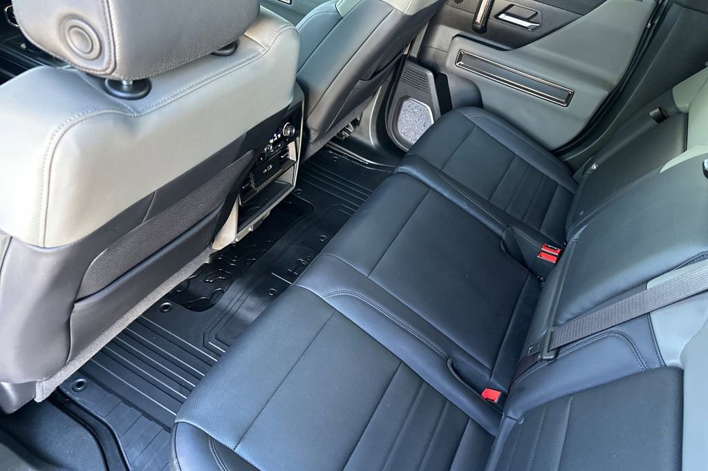 Used 2024 GMC Hummer EV 3X w/ Battery Pack, 24 Module Pack AWD/4WD image 12