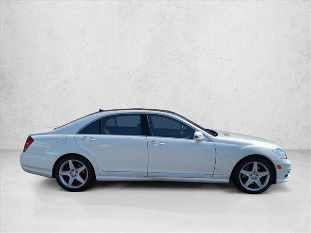 Used 2010 Mercedes-Benz S 550 image 3