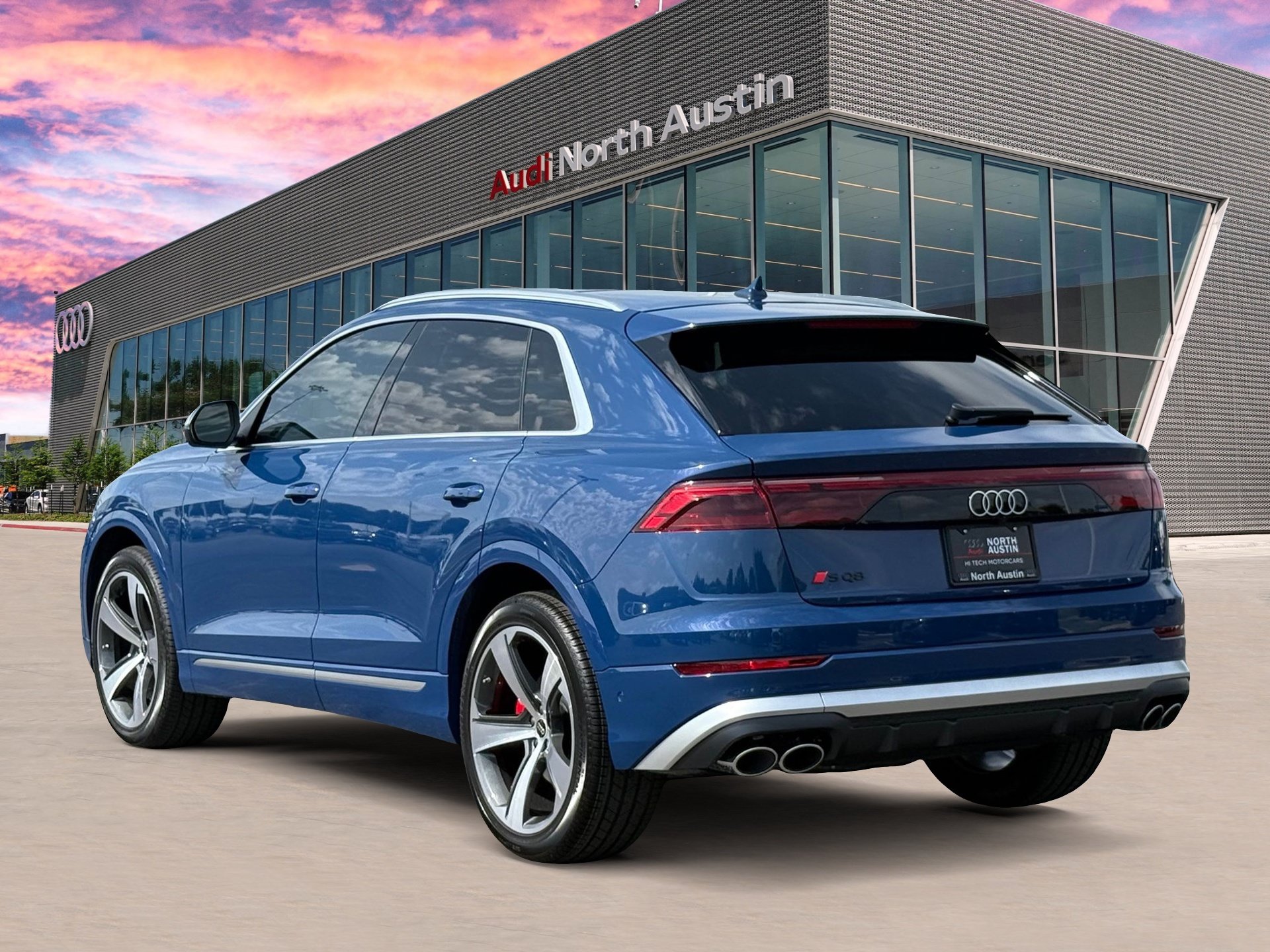 New 2026 Audi SQ8 Premium Plus AWD/4WD image 6