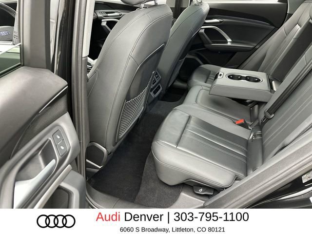 Used 2025 Audi Q5 Premium w/ Convenience Package image 23