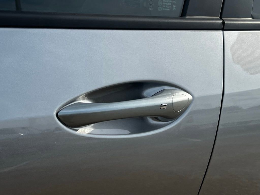 Used 2025 Chevrolet Trax ACTIV w/ Driver Confidence Package image 21