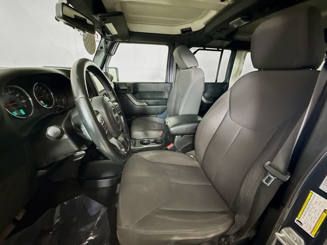 Used 2017 Jeep Wrangler Unlimited Sport w/ Quick Order Package 24S AWD/4WD image 17