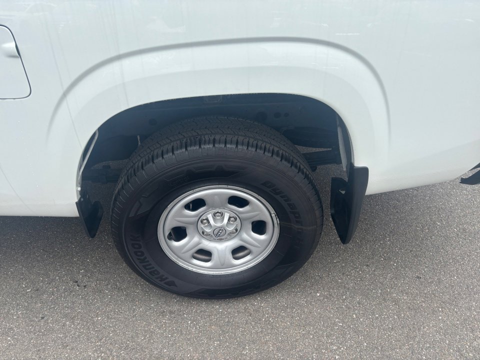 Used 2026 Nissan Frontier S w/ S Utility Package image 22