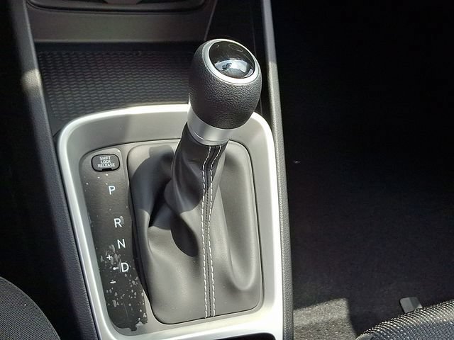 New 2026 Hyundai Venue SE FWD image 17