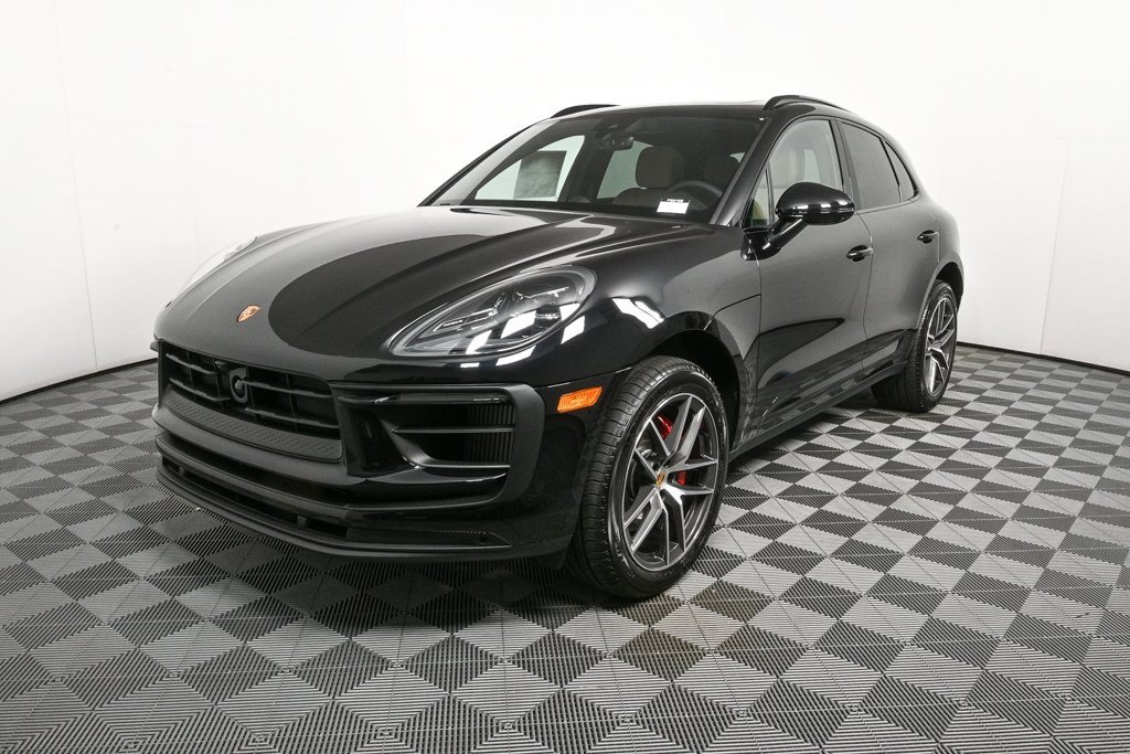 New 2025 Porsche Macan S