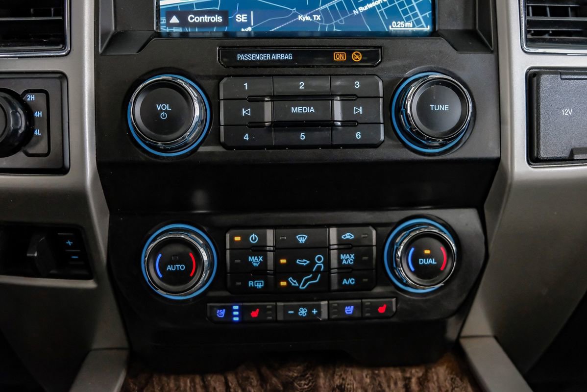 Used 2019 Ford F250 Lariat w/ Lariat Ultimate Package image 27