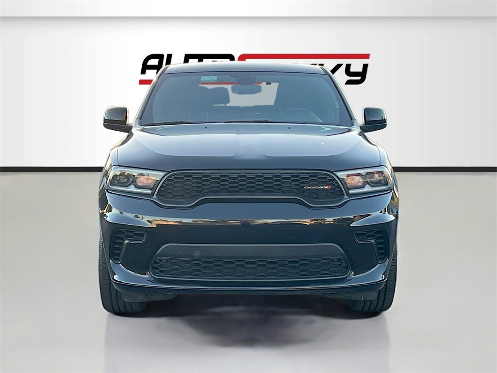 Used 2024 Dodge Durango GT image 2