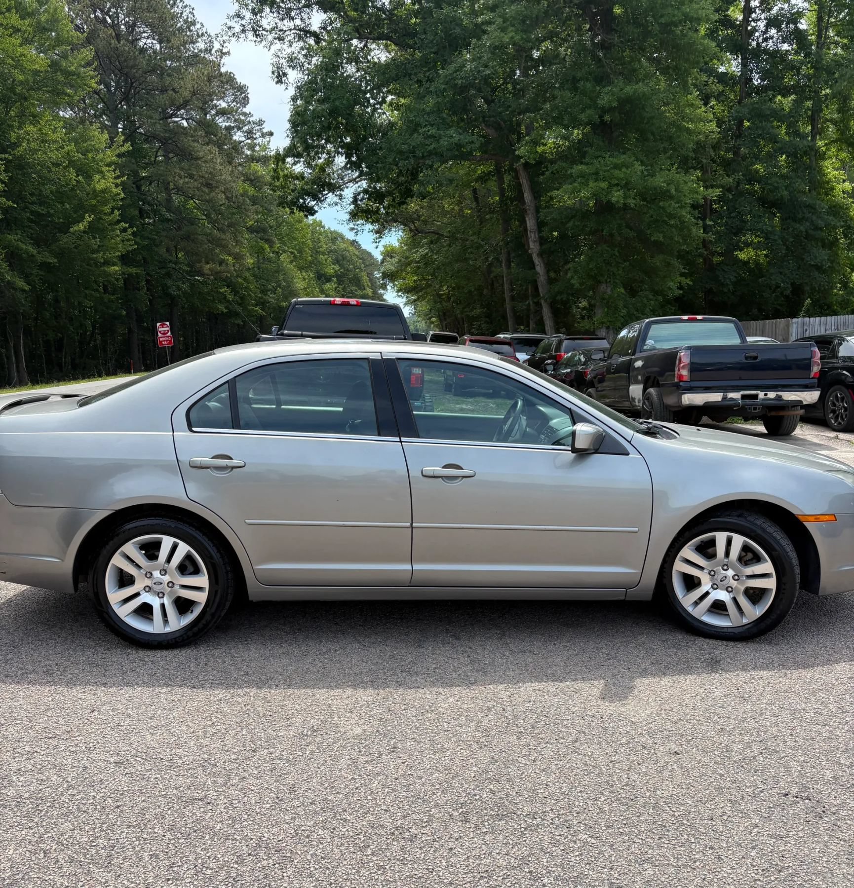 Used 2009 Ford Fusion SEL FWD image 40