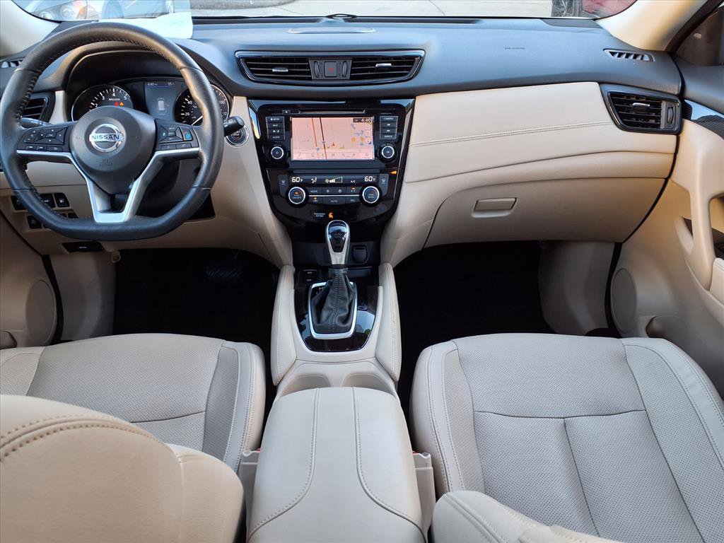 Used 2019 Nissan Rogue SL w/ Premium Package image 14