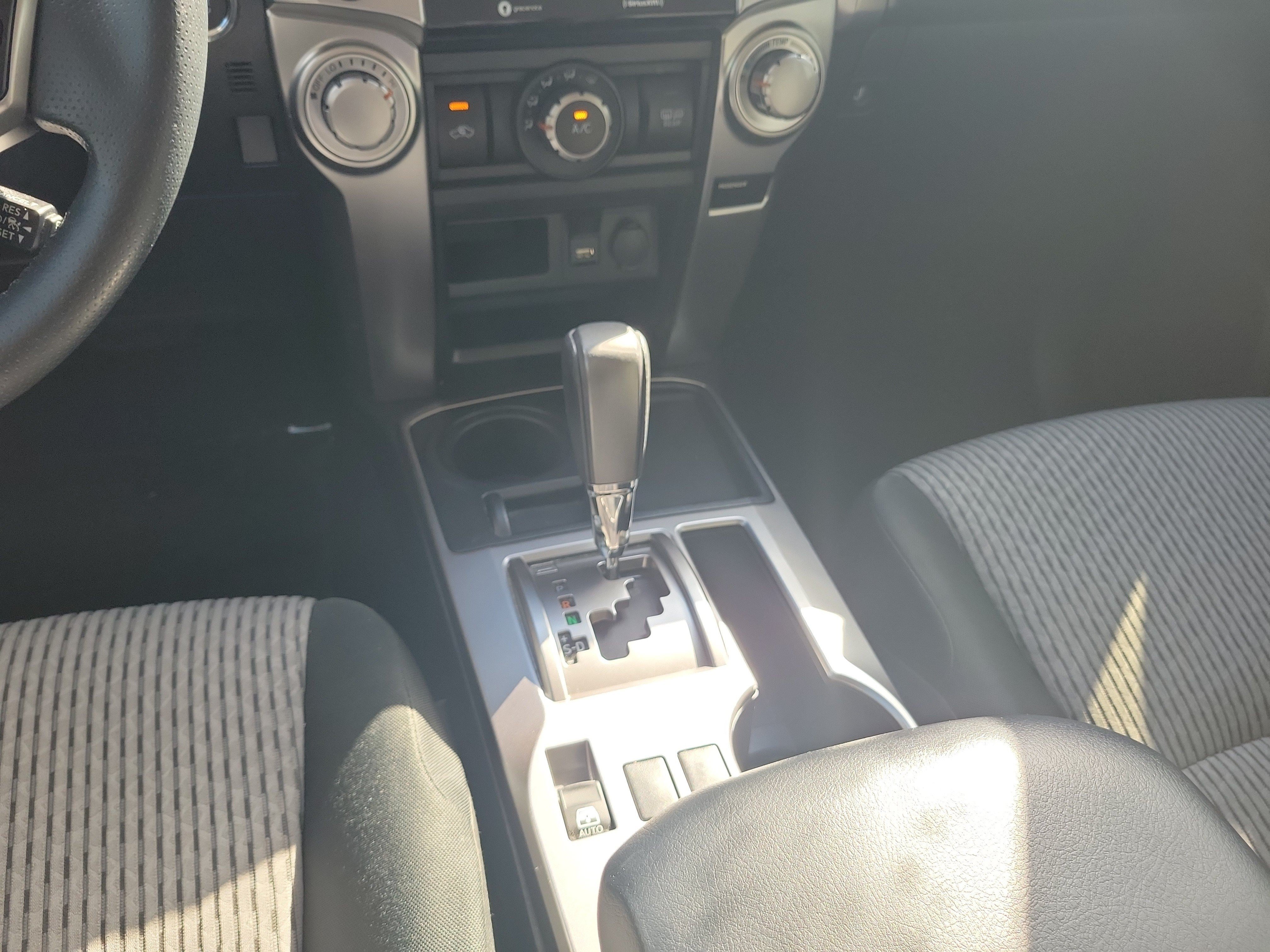 Used 2024 Toyota 4Runner SR5 RWD image 19
