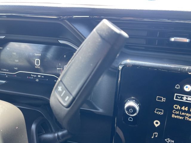 Used 2025 GMC Sierra 2500 AT4 w/ AT4 Premium Plus Package AWD/4WD image 16