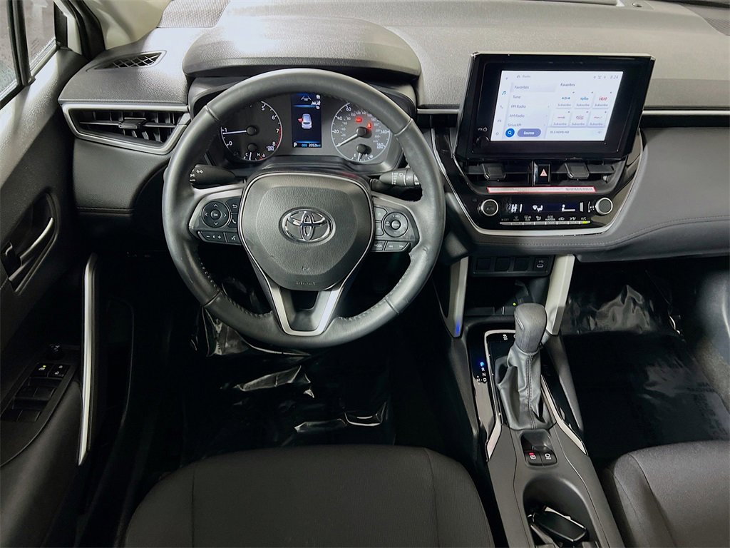 Certified 2024 Toyota Corolla Cross LE image 20