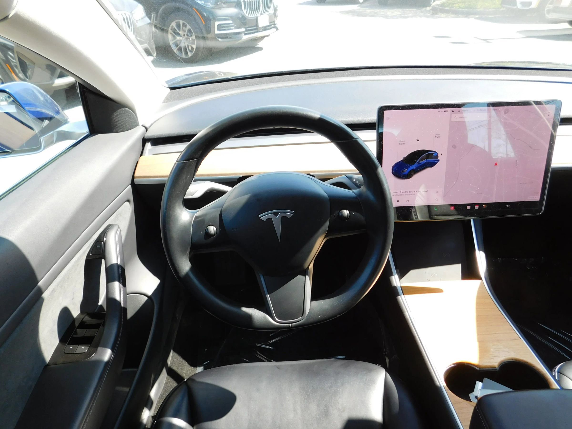 Used 2018 Tesla Model 3 Long Range RWD image 10