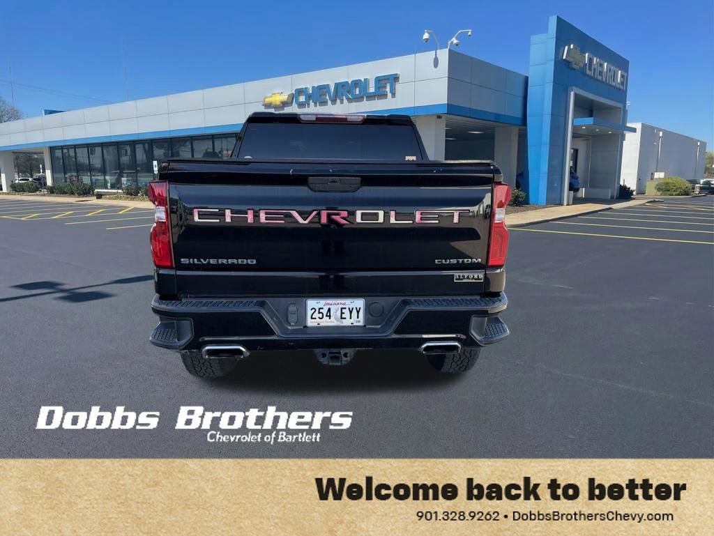 Used 2021 Chevrolet Silverado 1500 Custom Trail Boss AWD/4WD image 6