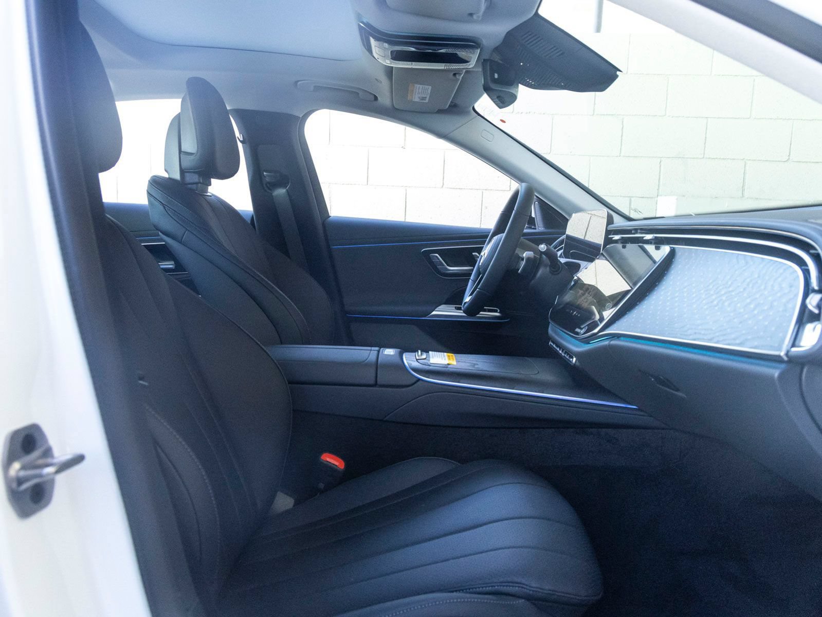 New 2026 Mercedes-Benz E 350 4MATIC Sedan image 27