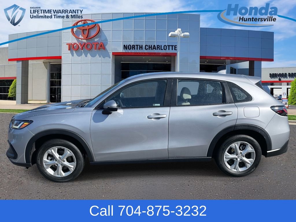 Used 2023 Honda HR-V LX image 6