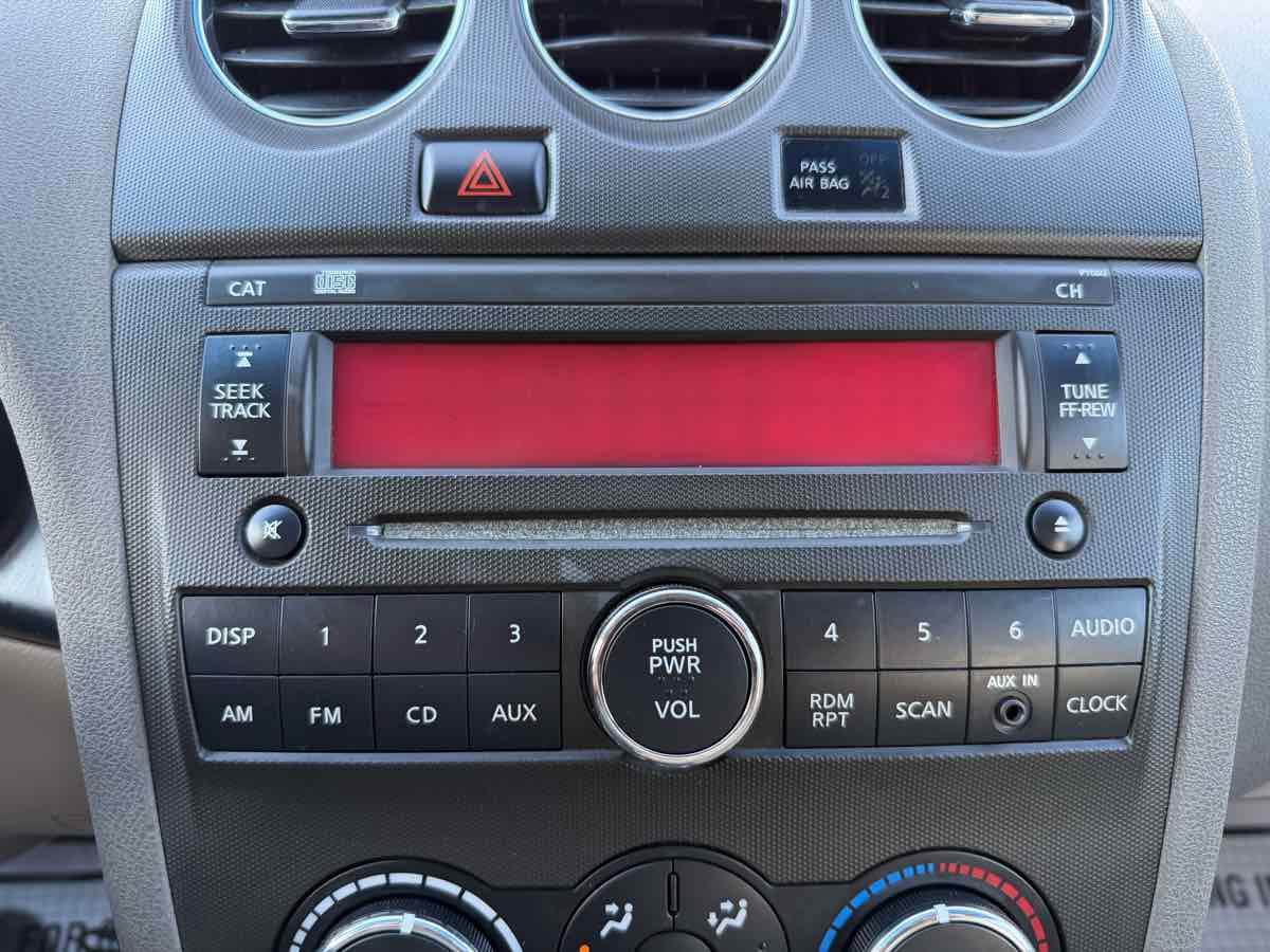 Used 2012 Nissan Altima 2.5 S FWD image 18