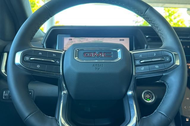 Used 2026 GMC Terrain Elevation w/ Black Edition image 24