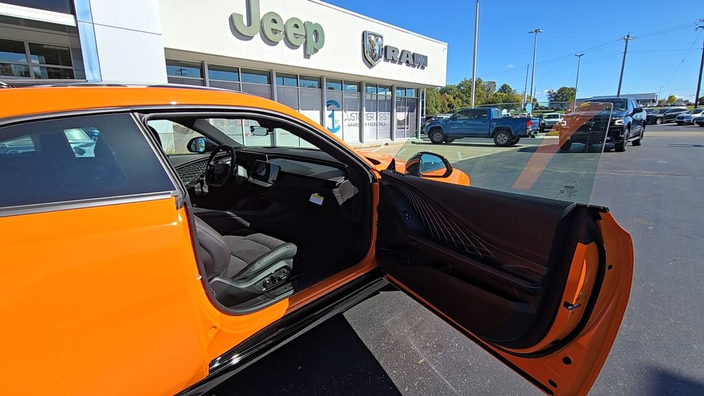 New 2026 Dodge Charger R/T Scat Pack w/ Track Package image 17