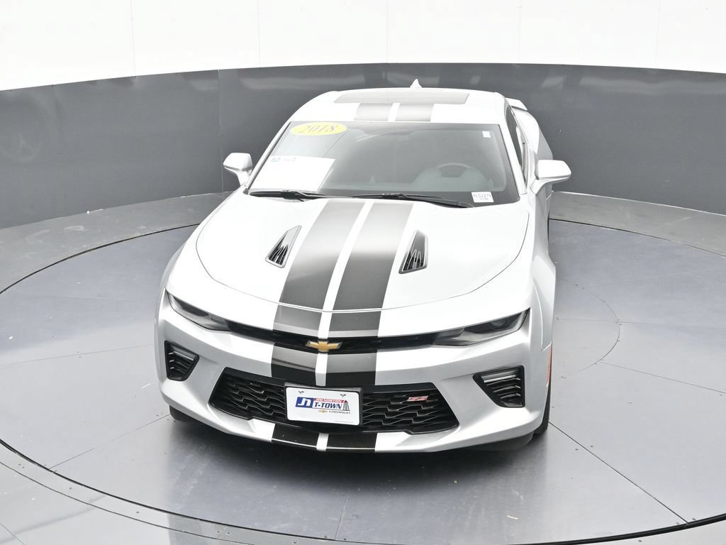 Used 2018 Chevrolet Camaro SS RWD image 60