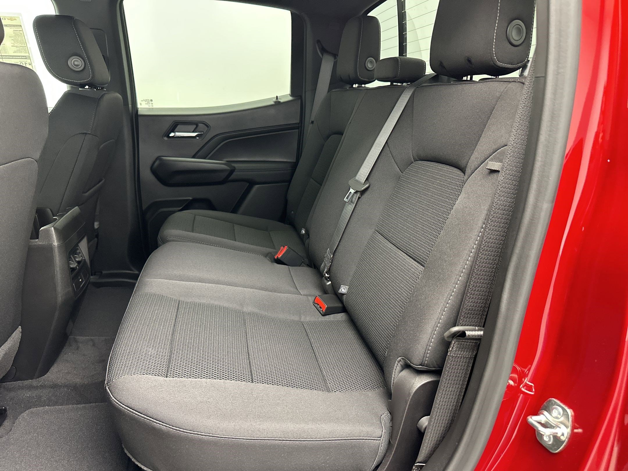 New 2026 Chevrolet Colorado LT image 14