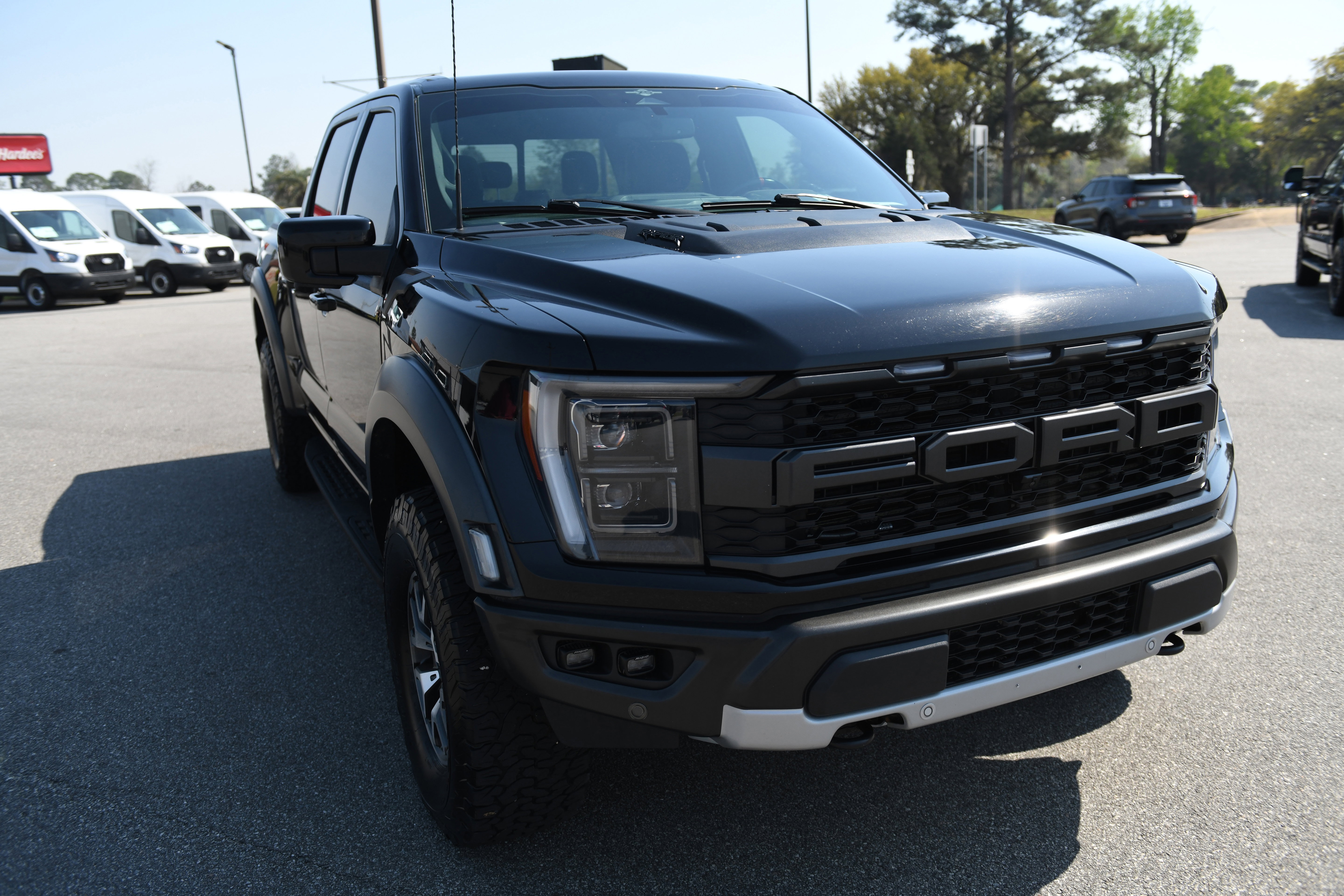 Used 2023 Ford F150 Raptor image 5