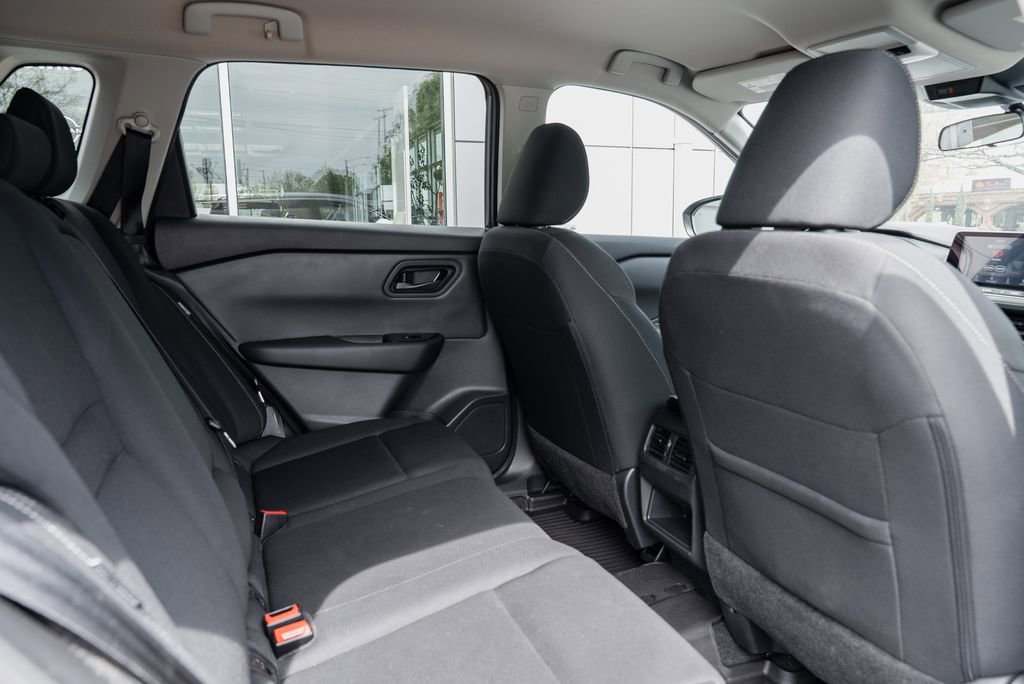 Certified 2025 Nissan Rogue S image 25