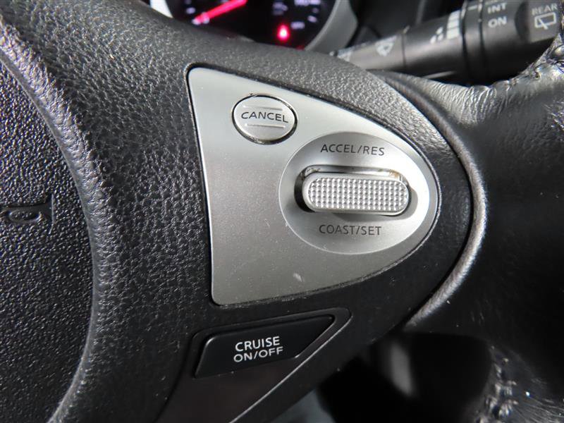 Used 2016 Nissan Juke SL image 23