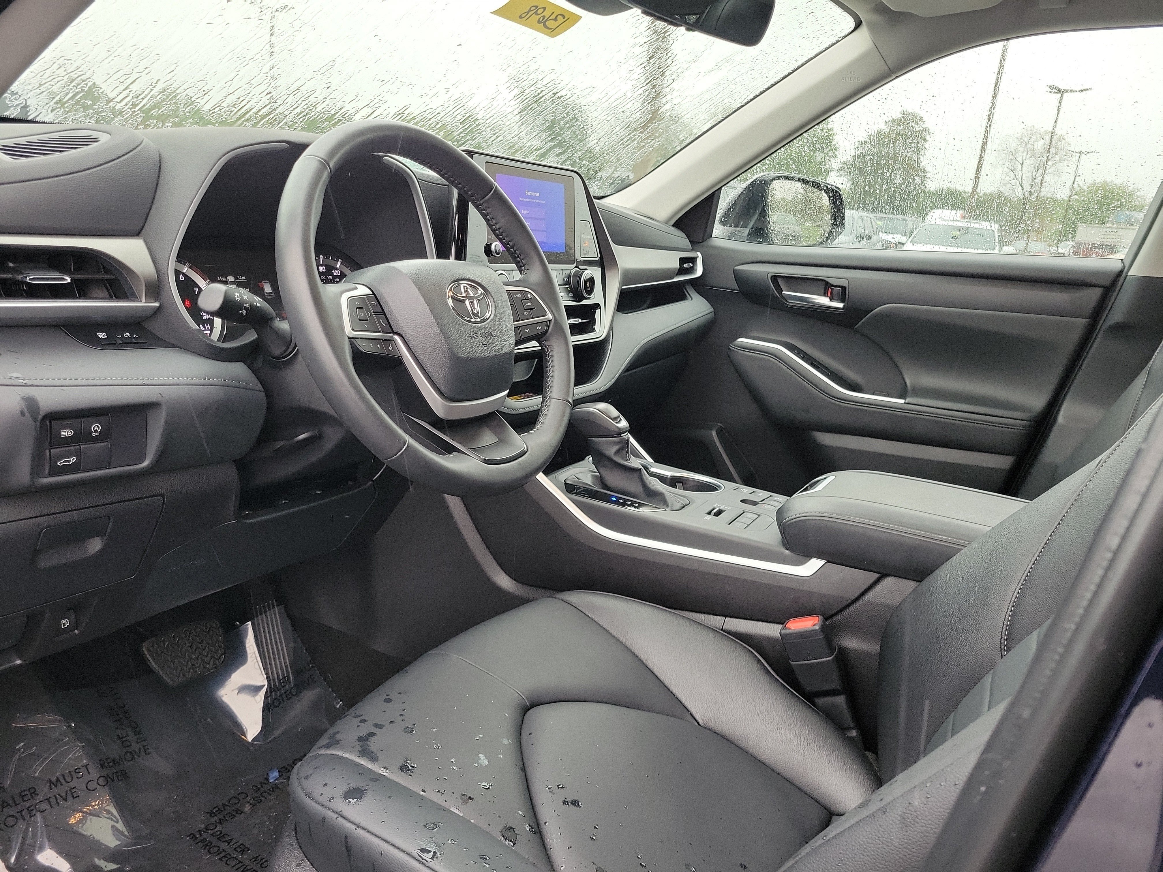 Used 2026 Toyota Highlander XLE AWD/4WD image 19
