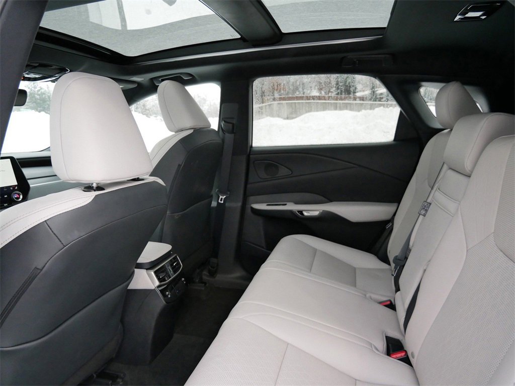 Used 2023 Lexus RX 350 image 9