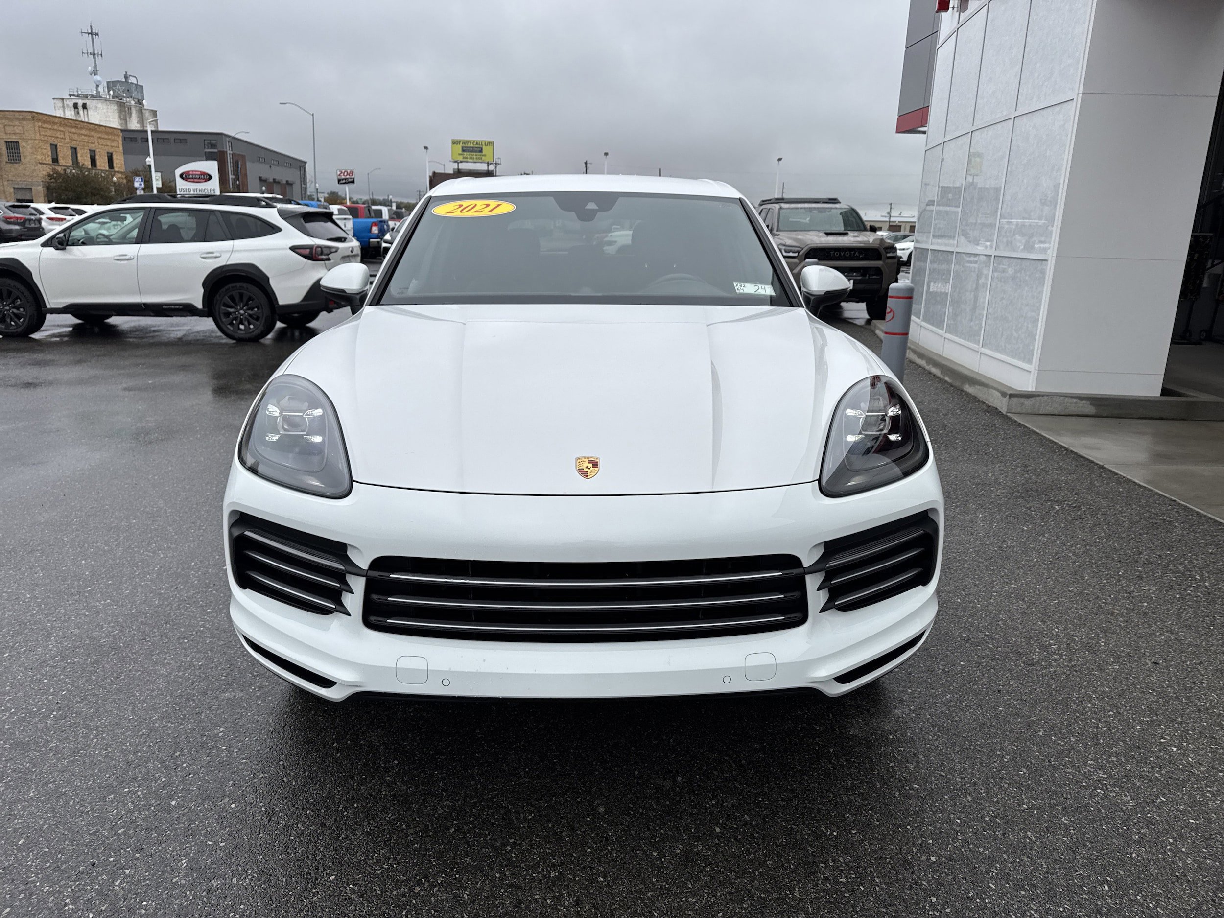Used 2021 Porsche Cayenne AWD/4WD image 5