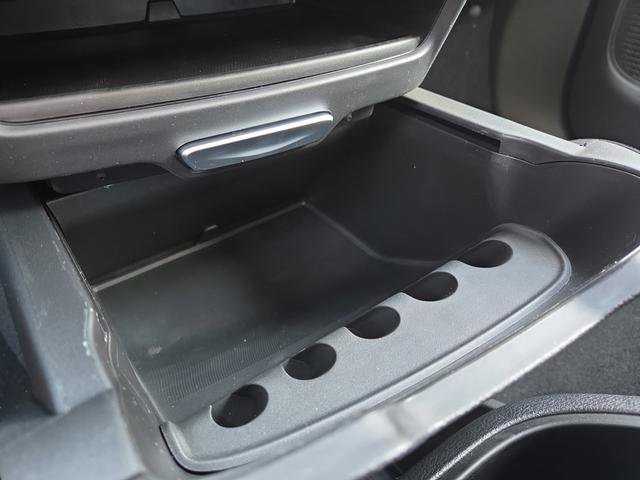 New 2026 Chrysler Pacifica Select w/ S Appearance Package image 26