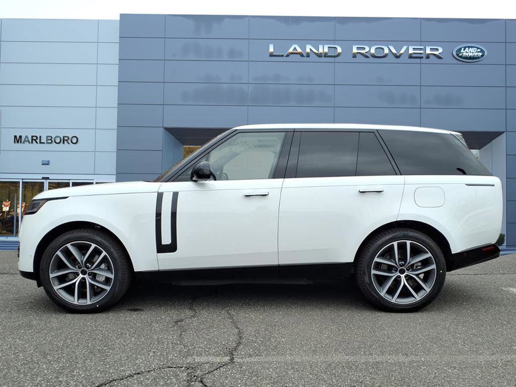New 2026 Land Rover Range Rover SE image 6
